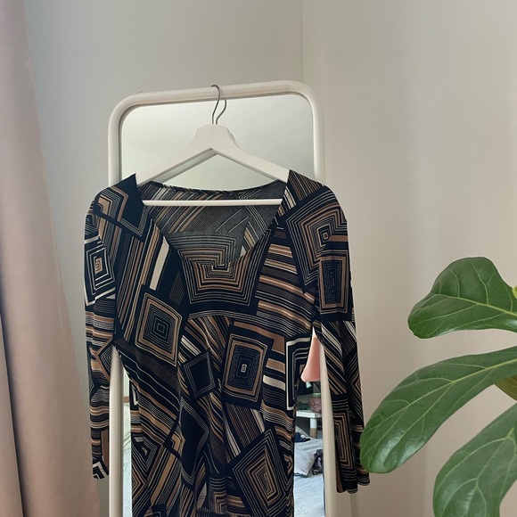 Printed long sleeve top with 90s geometric print - Picture 2 of 2